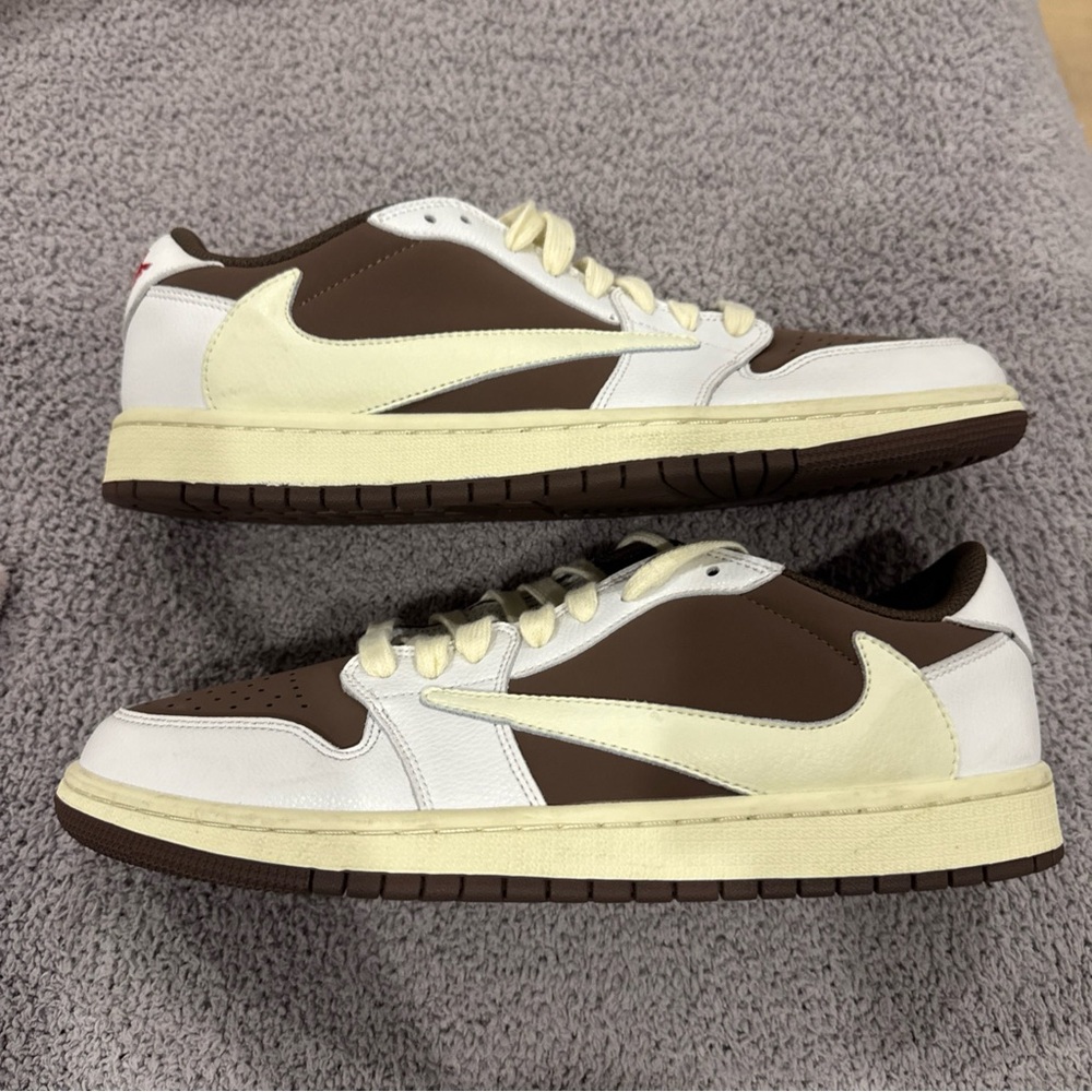 Travis Scott low teverse mocha size 12